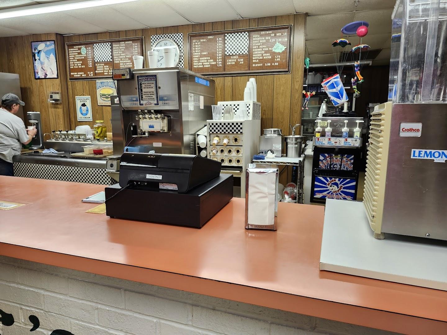 Dee's Dairy Bar